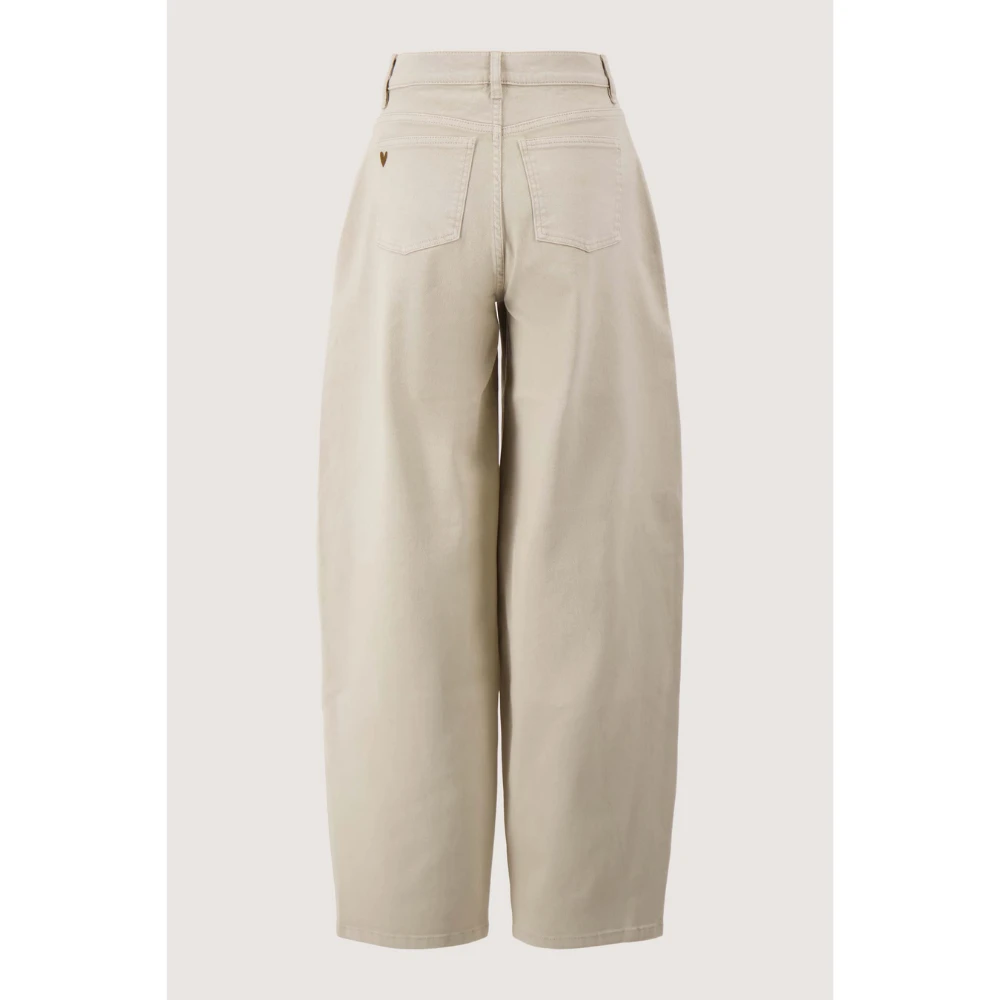 barrel trousers with stretch