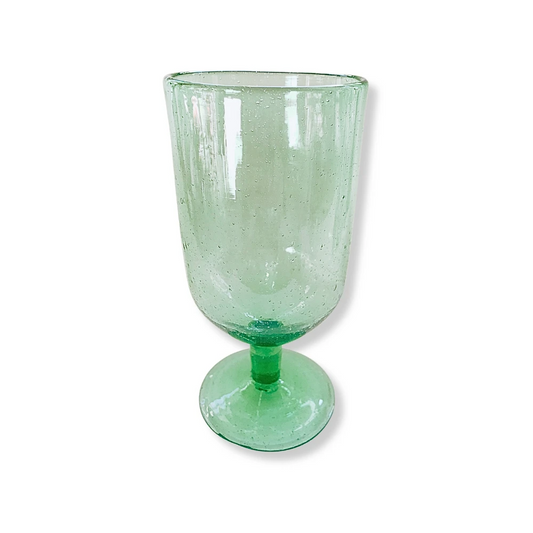 glas op voet gerecycled