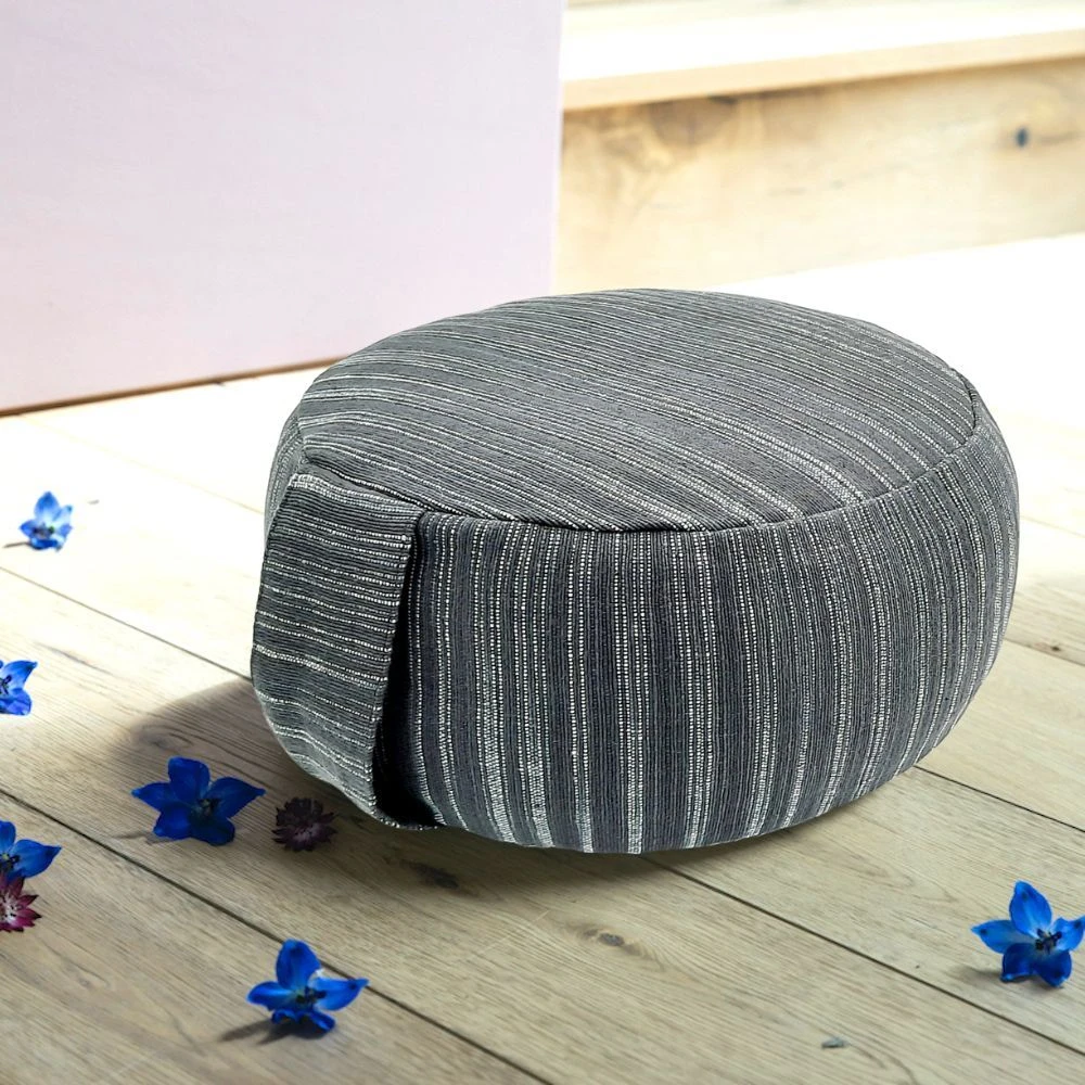 Yoga kussen streepjes